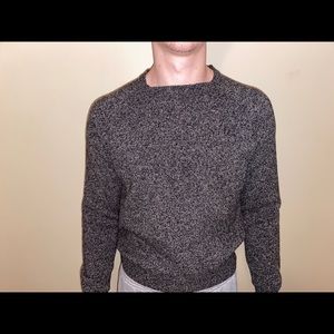 JCrew men’s M ,100% lambs wool, tailor fit .